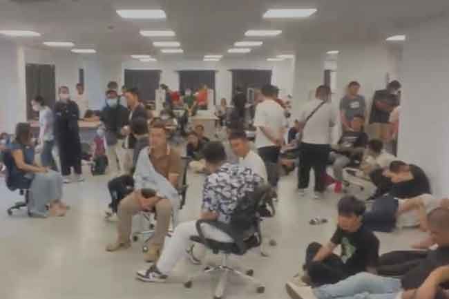 斯里兰卡新闻 斯里兰卡拉贾吉里亚逮捕近120名外籍人员 涉嫌非法金融活动